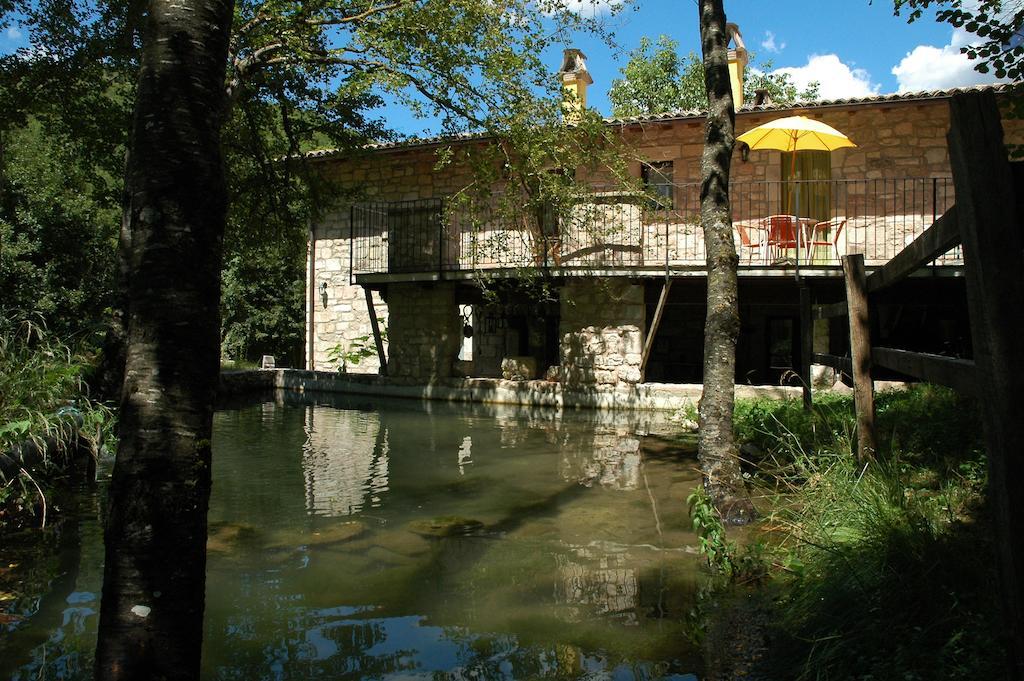 La Mola Maringalli Guest House Cascia Exterior photo